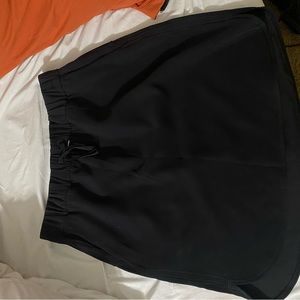 Lululemon On The fly skirt